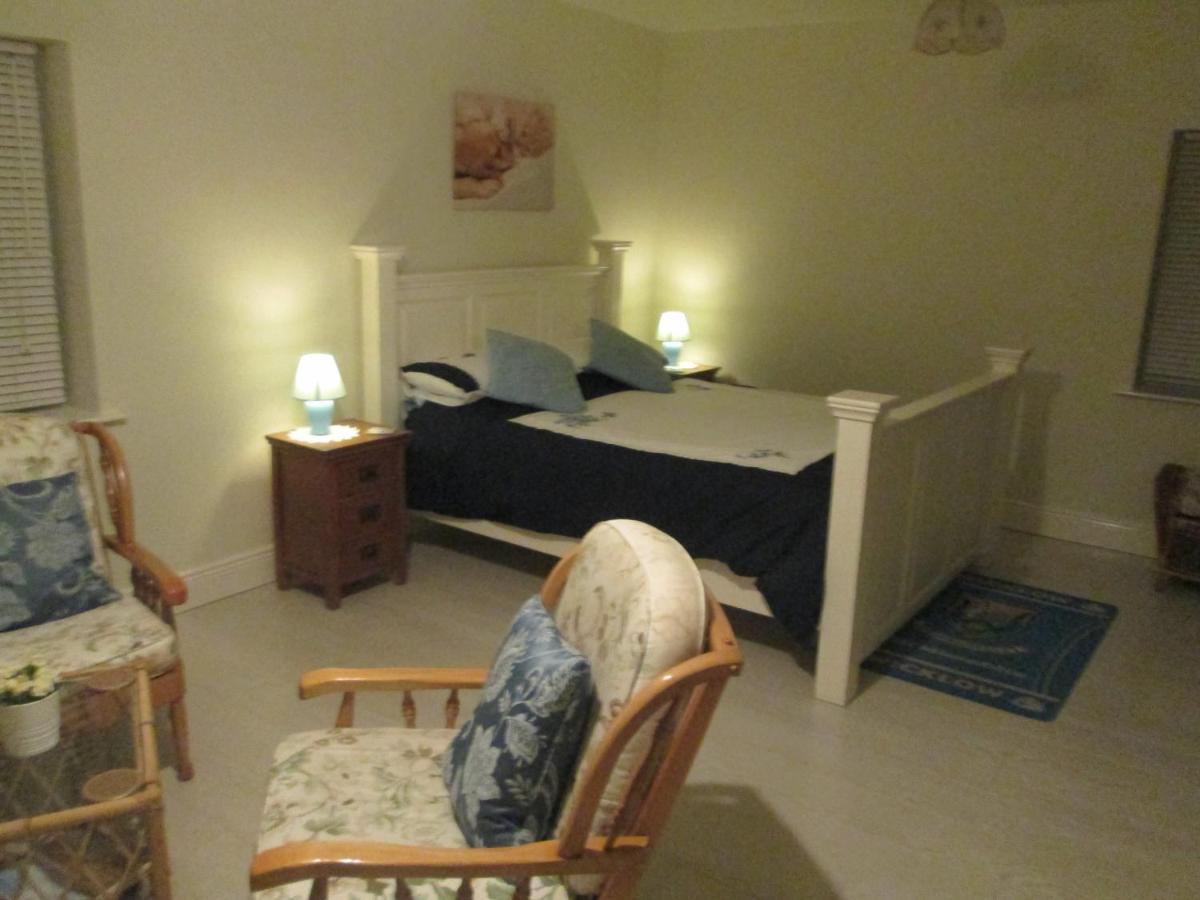 The Willow Room Ashford Exteriör bild